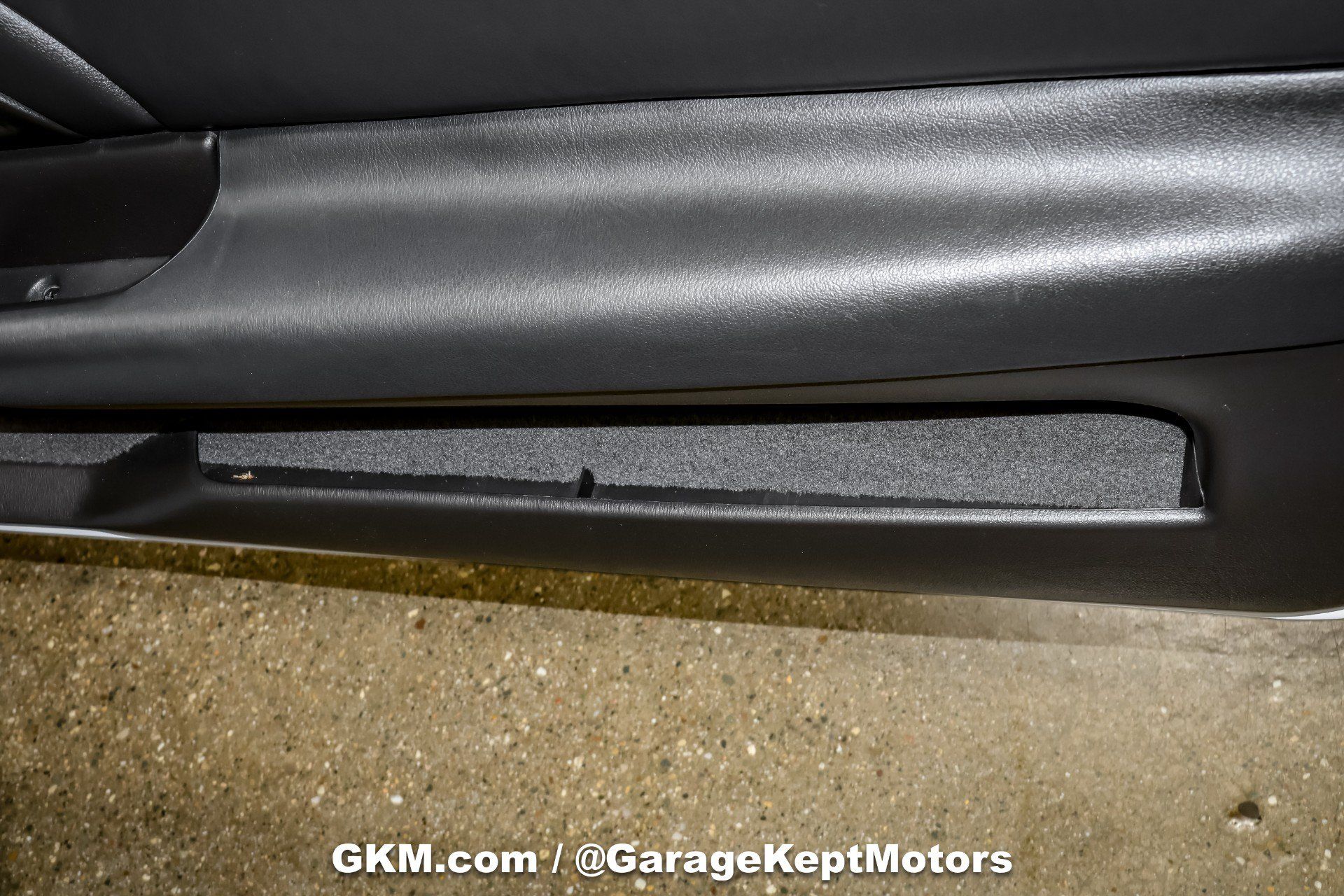 Used 2002 Chevrolet Camaro Z28 RWD image 75