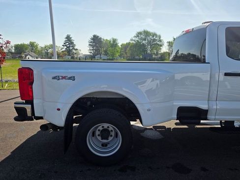 Used 2025 Ford F350 XLT AWD/4WD image 7