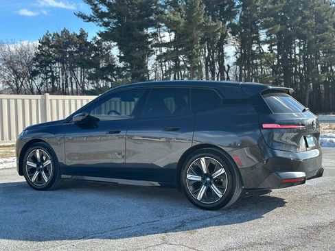 Used 2025 BMW iX M60 image 5