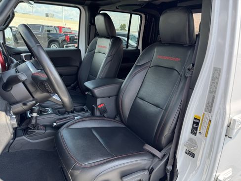 Used 2022 Jeep Gladiator Rubicon w/ Cold Weather Group image 23
