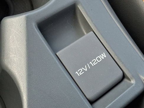 Certified 2024 Subaru Crosstrek 2.5i Limited w/ Crosstrek Mirror Package image 26