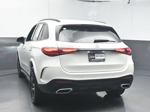 Used 2026 Mercedes-Benz GLC 300 image 6