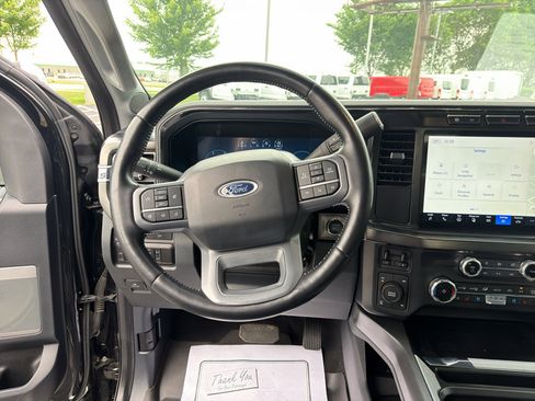 Used 2023 Ford F250 Lariat w/ Chrome Package AWD/4WD image 12