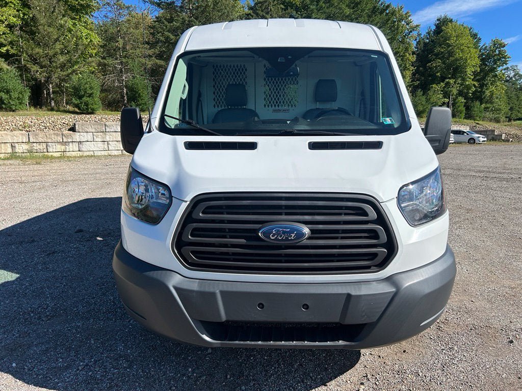 Used 2018 Ford Transit 250 148 Medium Roof RWD image 10