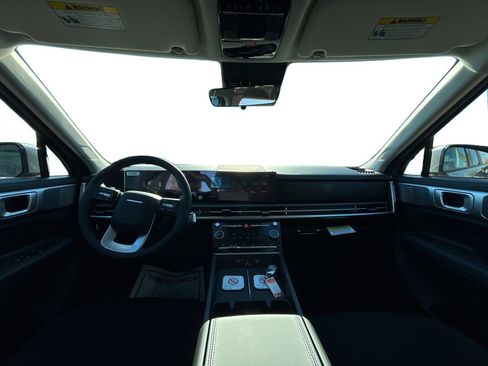 New 2026 Hyundai Santa Fe SE image 9