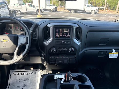 New 2026 Chevrolet Silverado 1500 W/T w/ WT Value Package AWD/4WD image 16