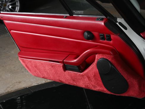 Used 1996 Porsche 911 Carrera image 15