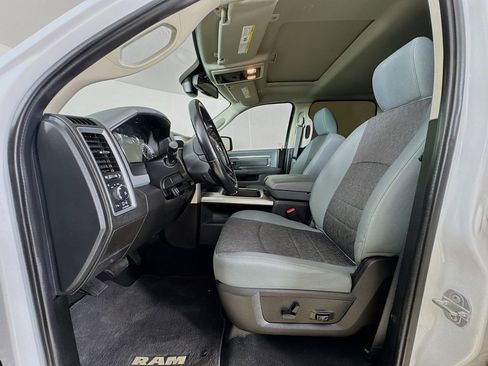 Used 2020 RAM 1500 Classic Warlock AWD/4WD image 12