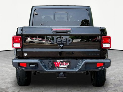 Used 2020 Jeep Gladiator Sport w/ Quick Order Package 24S AWD/4WD image 5