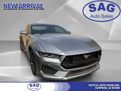 Used 2024 Ford Mustang Coupe RWD image 1