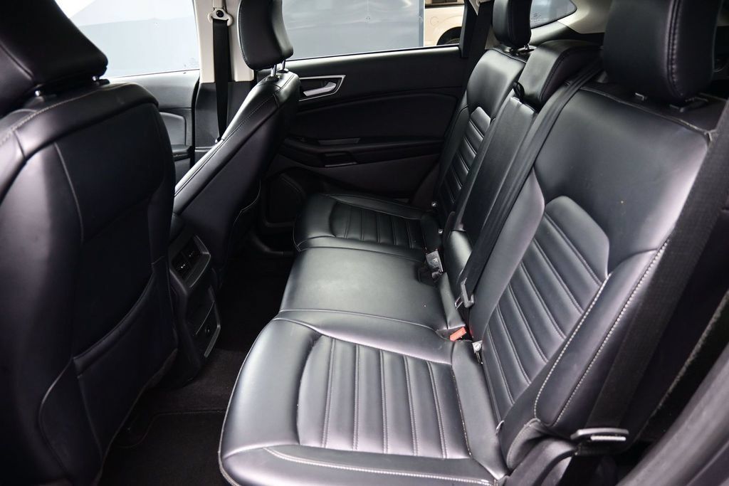 Used 2024 Ford Edge SEL AWD/4WD image 20