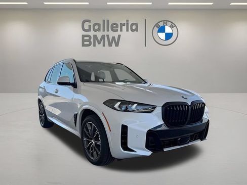 Used 2026 BMW X5 sDrive40i w/ M Sport Package RWD image 5
