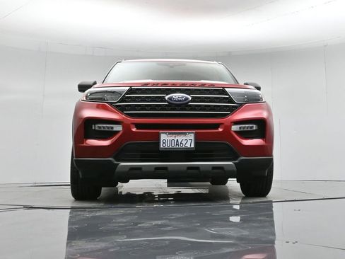 Used 2020 Ford Explorer XLT w/ Equipment Group 202A image 52