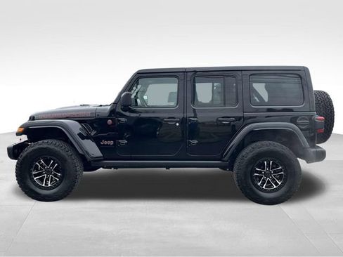 Used 2024 Jeep Wrangler Unlimited Rubicon image 4