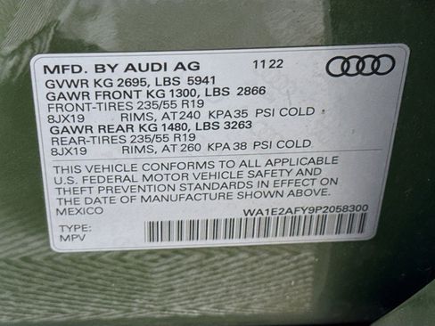 Certified 2023 Audi Q5 e Premium Plus w/ Premium Plus Package AWD/4WD image 32