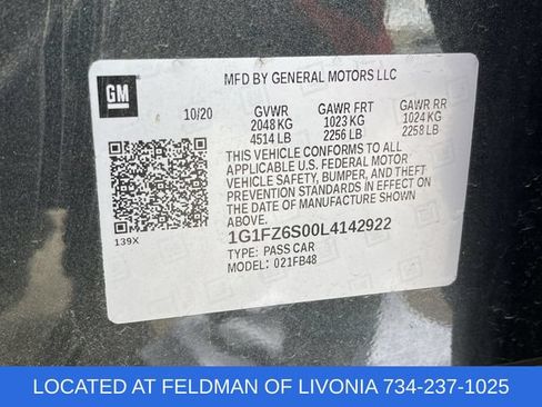 Used 2020 Chevrolet Bolt Premier w/ Infotainment Package FWD image 33