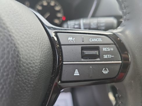 Used 2025 Honda CR-V EX-L image 18