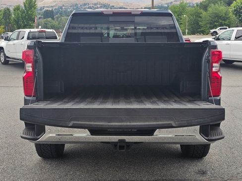 Used 2020 Chevrolet Silverado 1500 LT w/ Convenience Package AWD/4WD image 5