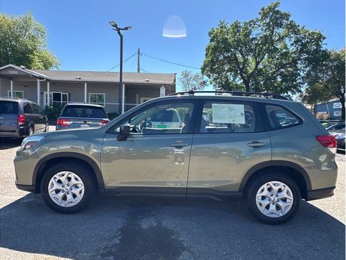 Used 2019 Subaru Forester w/ Alloy Wheel Package image 4