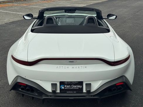 Used 2023 Aston Martin V8 Vantage Roadster RWD image 6