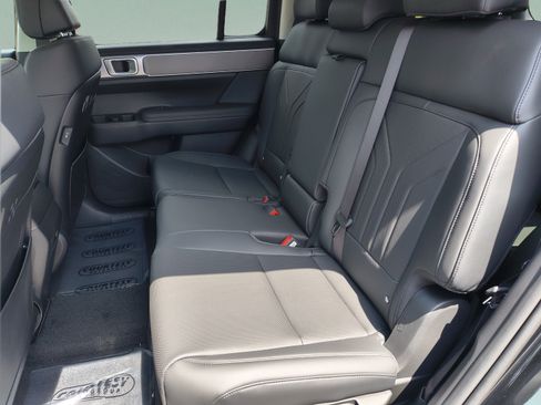 New 2027 Hyundai Santa Fe SEL FWD image 18