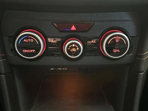 Used 2022 Subaru Crosstrek 2.5i Limited w/ Moonroof Package 2 image 19