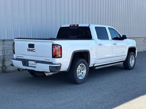 Used 2016 GMC Sierra 1500 Denali w/ Enhanced Driver Alert Package AWD/4WD image 3