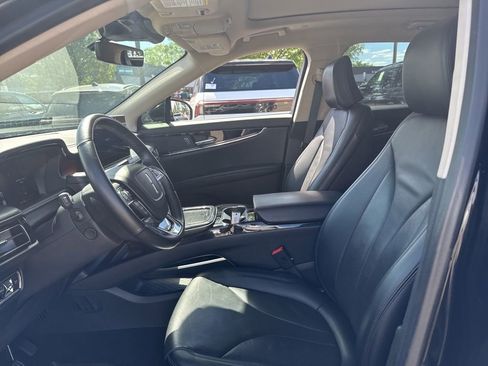 Used 2022 Lincoln Nautilus Reserve AWD/4WD image 9