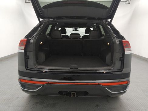 Used 2020 Volkswagen Atlas Cross Sport SEL AWD/4WD image 29