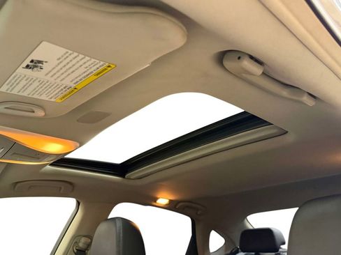 Used 2019 INFINITI Q70 Luxe w/ Proactive Package AWD/4WD image 33