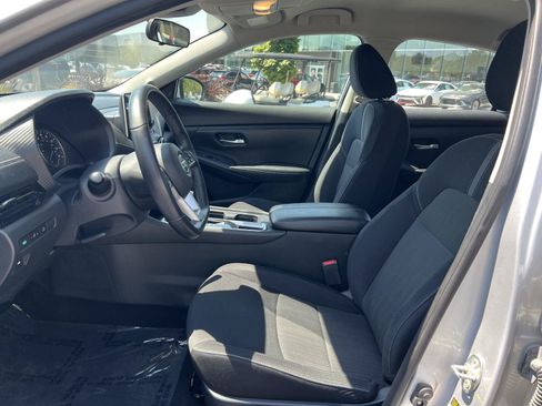 Used 2020 Nissan Sentra SV FWD image 27