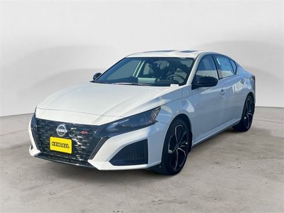 New 2025 Nissan Altima 2.5 SR w/ SR Premium Package