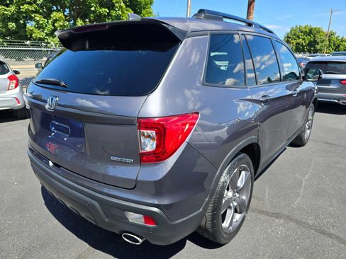 Used 2021 Honda Passport Touring image 5