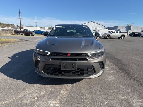 Used 2024 Dodge Hornet R/T Plus image 8