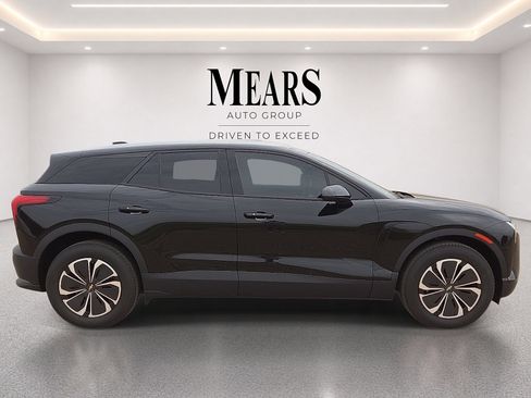 Used 2024 Chevrolet Blazer EV LT AWD/4WD image 6