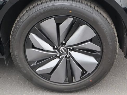 Used 2024 Nissan Ariya FWD image 13
