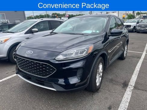 Certified 2021 Ford Escape SE w/ Convenience Package AWD/4WD image 2