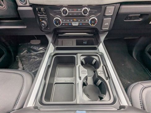 New 2026 Ford F250 Platinum image 19