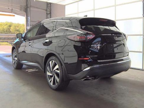 Used 2023 Nissan Murano SL w/ SL Moonroof Package image 3
