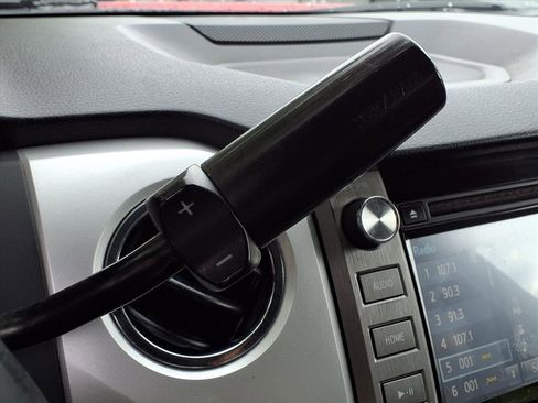 Used 2017 Toyota Tundra SR5 image 14