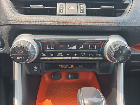 Used 2021 Toyota RAV4 Adventure AWD/4WD image 17