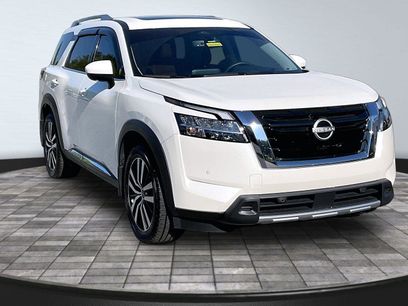 Certified 2024 Nissan Pathfinder Platinum