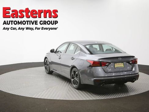 Used 2023 Nissan Altima 2.5 SR FWD image 64