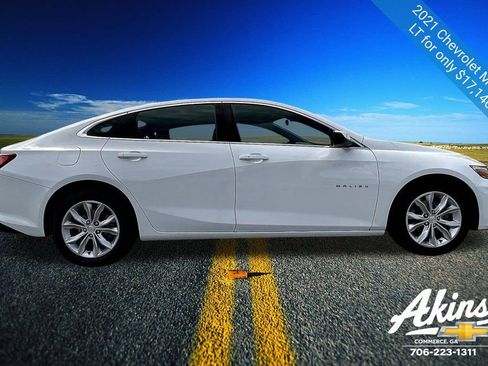 Used 2021 Chevrolet Malibu LT image 16