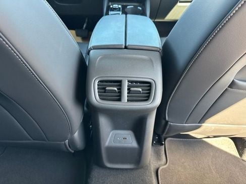 Used 2024 Buick Envision Preferred AWD/4WD image 25