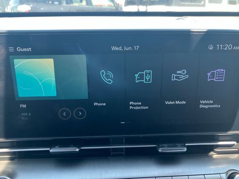 Used 2025 Hyundai Kona SEL FWD image 20