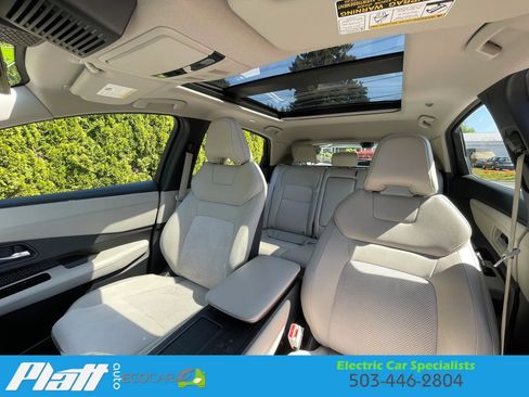 Used 2023 Nissan Ariya FWD image 35