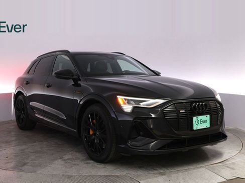 Used 2023 Audi e-tron Chronos w/ Chronos Package AWD/4WD image 13