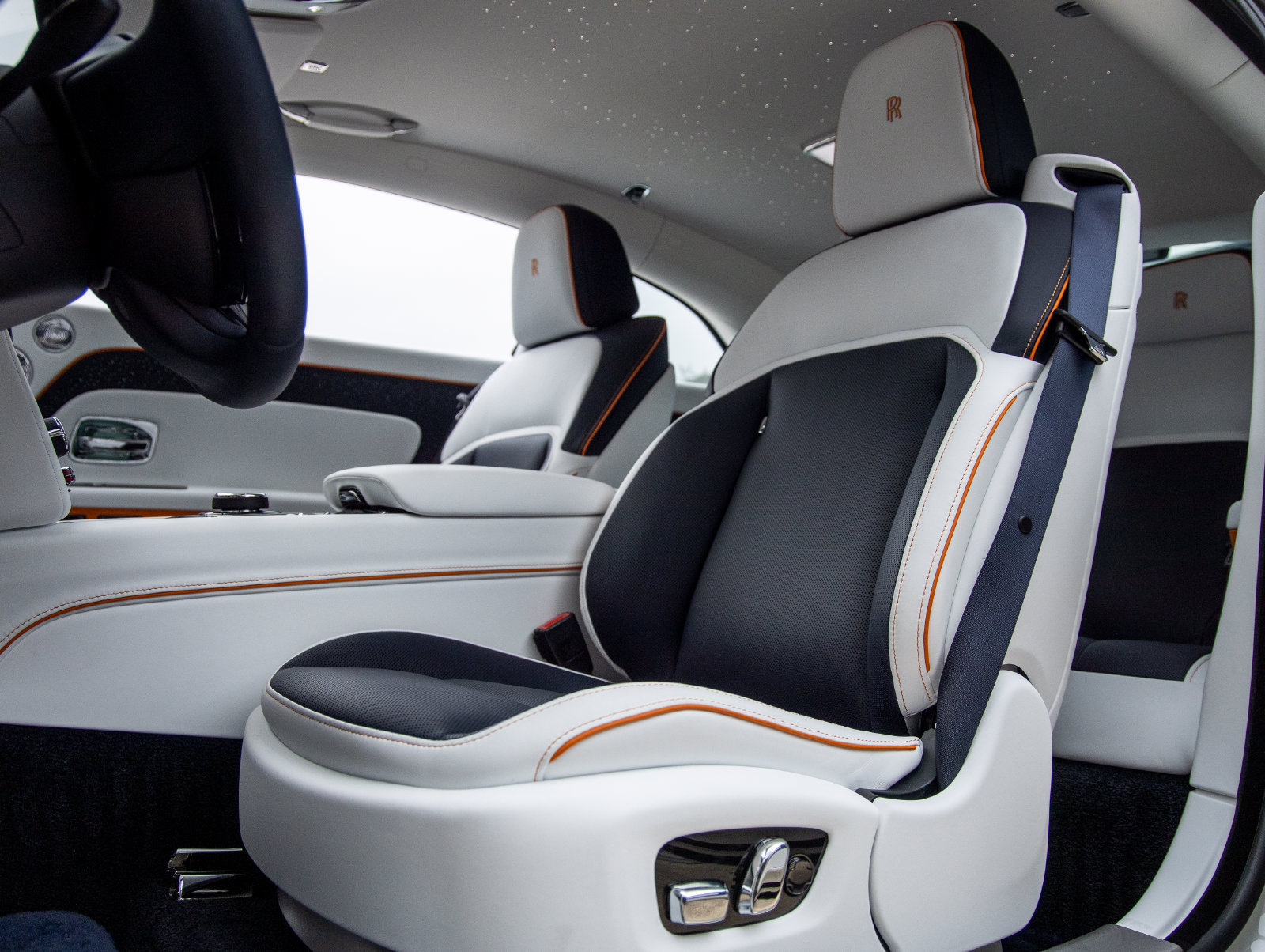 Certified 2026 Rolls-Royce Spectre w/ Spectre Enhancement Package AWD/4WD image 28