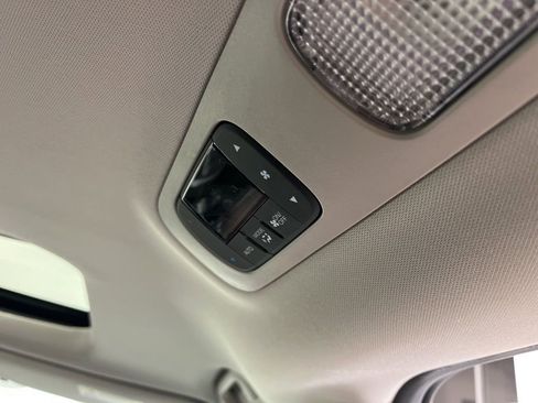 New 2026 Honda Odyssey Touring image 19